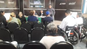 Candidatura de Rosinha para presidência da ONEDEF é motivo de protesto em assembleia no Rio de Janeiro